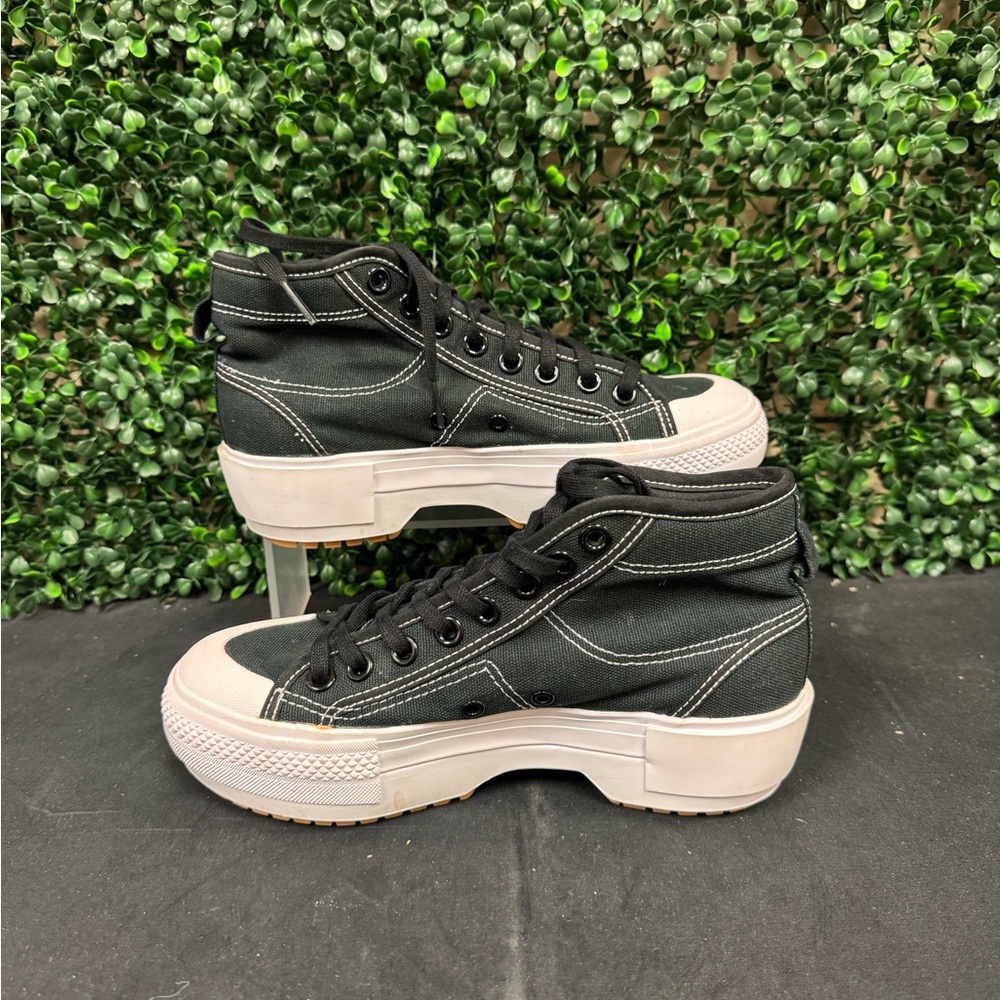 adidas Nizza Trek - W6.5 - Picture 2 of 8